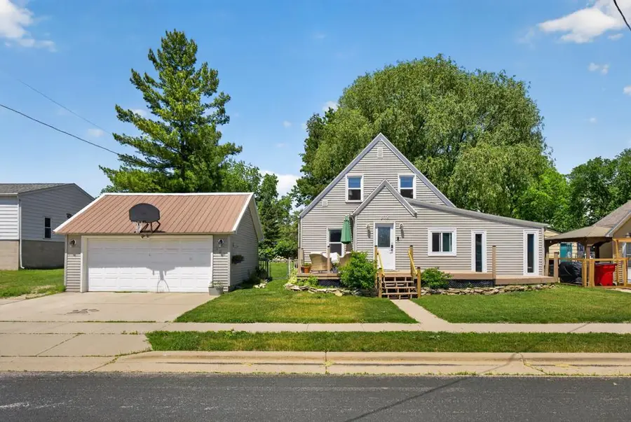 308 2nd Street Nw, Pine Island, MN 55963 - #2