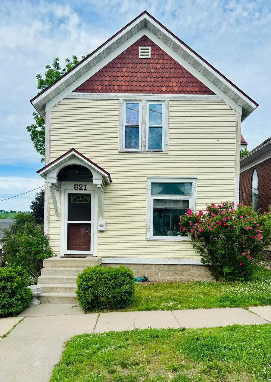621 East Avenue, Red Wing, MN 55066 - #2