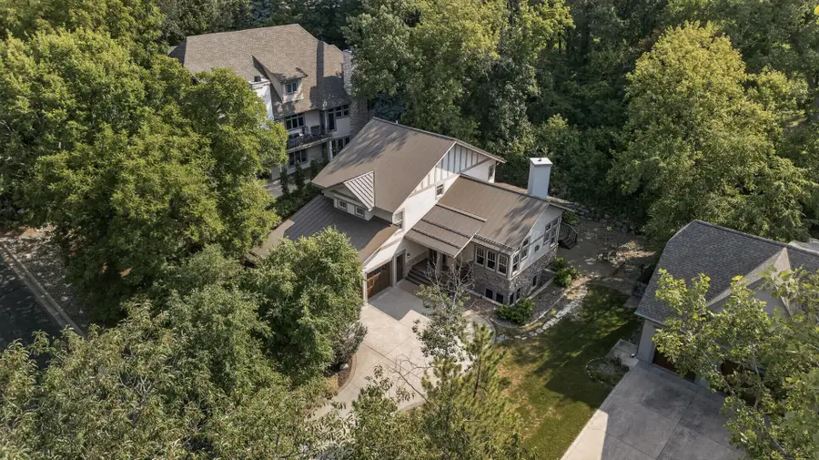 1423 June Avenue S, Golden Valley, MN 55416 - #3