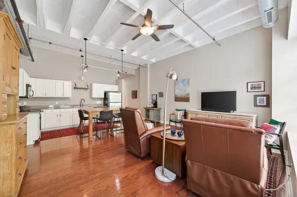 111 E Franklin Avenue #109, Minneapolis, MN 55404