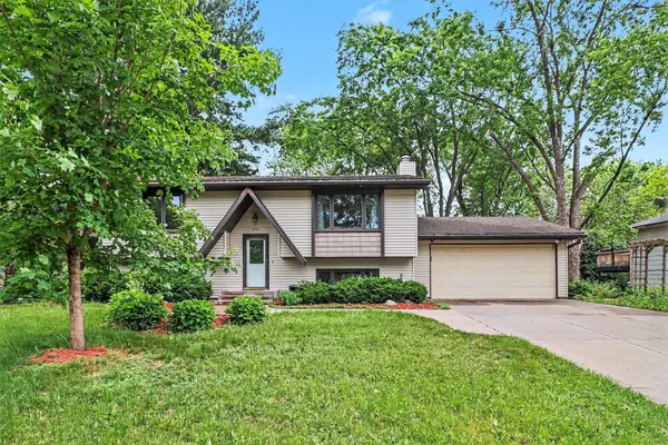 6724 Aldrich Avenue N, Brooklyn Center, MN 55430