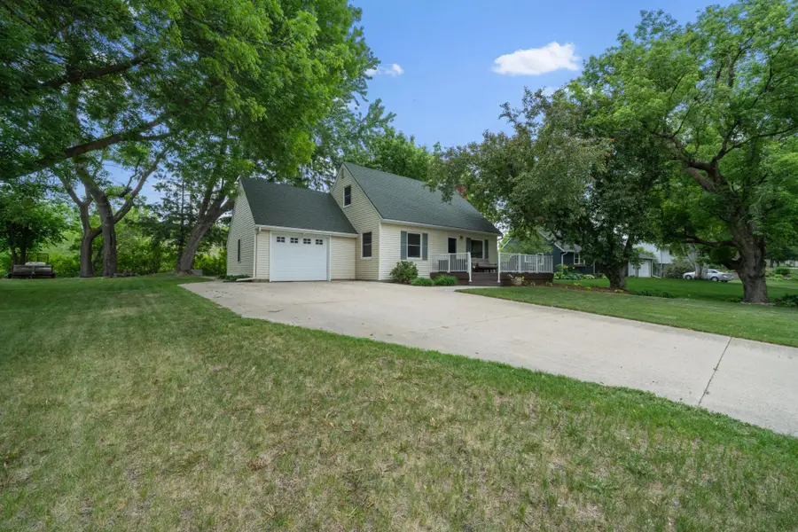 406 Fingal Court, Alexandria, MN 56308 - #2