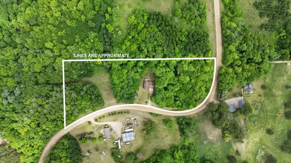 16236 305th Avenue, Detroit Lakes, MN 56501