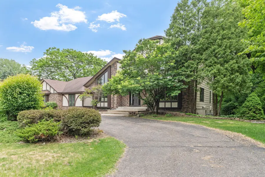 1952 Safari Trail, Eagan, MN 55122 - #2