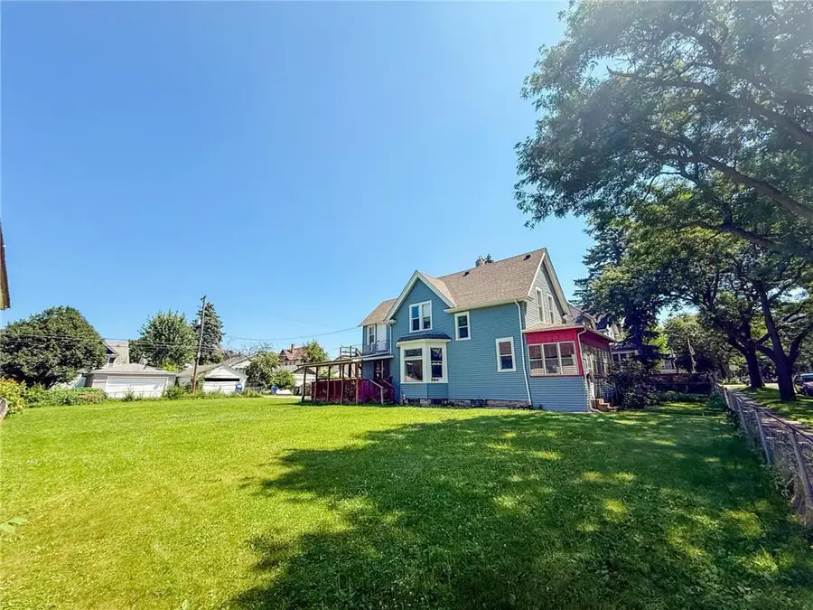 989 Conway Street, Saint Paul, MN 55106 - #2