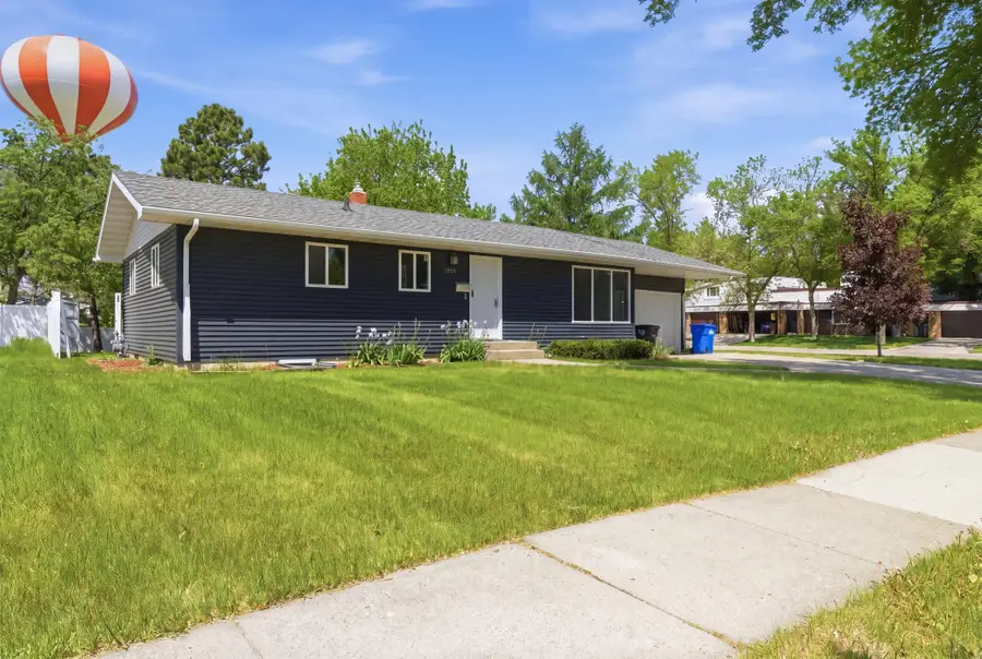 2934 10th Street N, Fargo, ND 58102 - #2