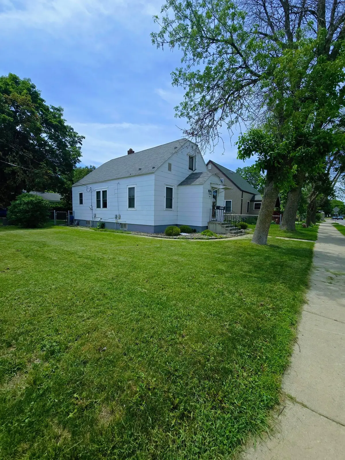 1805 Division Street W, Faribault, MN 55021 - #1