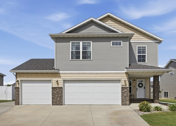4419 17th Street S, Moorhead, MN 56560