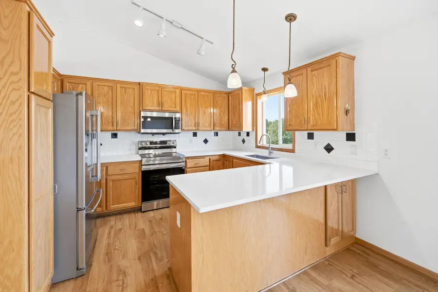 1026 Pioneer Trail Se, Cambridge, MN 55008 - #3
