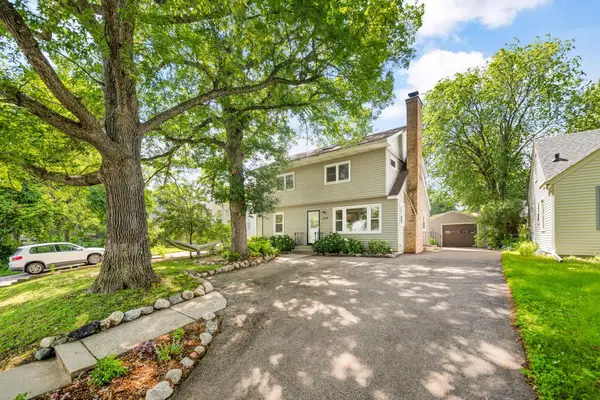 2214 Forest Drive Ne, Columbia Heights, MN 55421