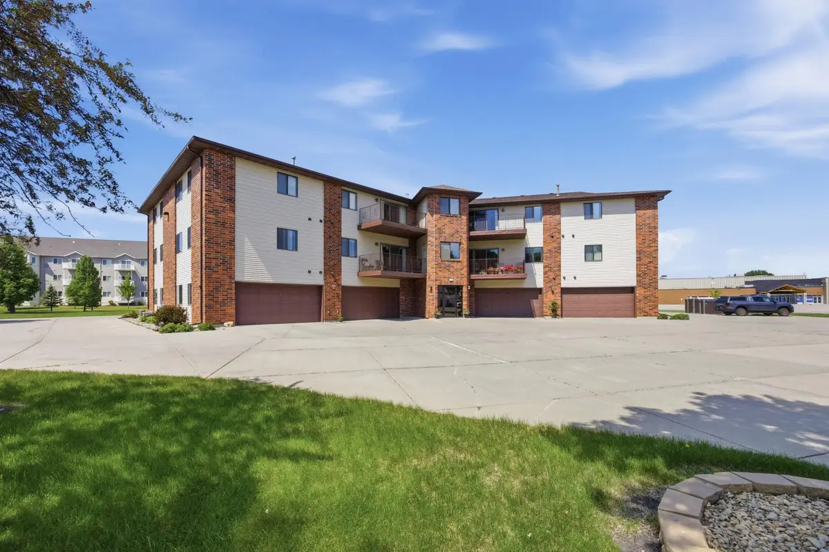 2629 35th Avenue S #305, Fargo, ND 58104 - #1