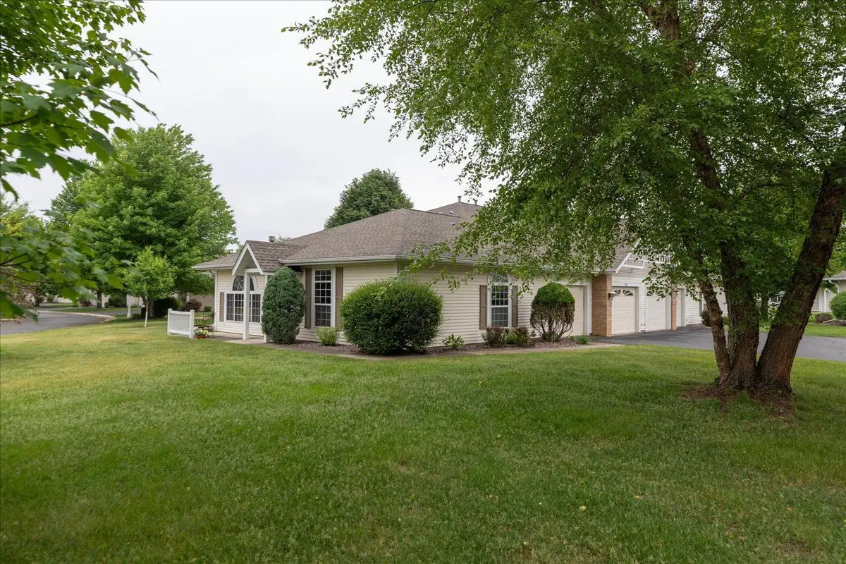 1920 Waterford Place Sw, Rochester, MN 55902 - #1