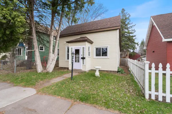 2436 Oakes Avenue, Superior, WI 54880