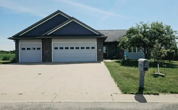 1646 Cherry Street E, Mazeppa, MN 55956