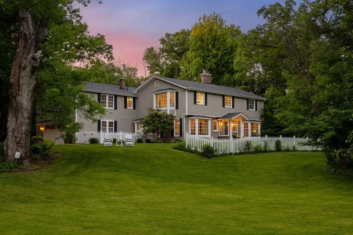 60 Myrtlewood Road, Wayzata, MN 55391 - #1