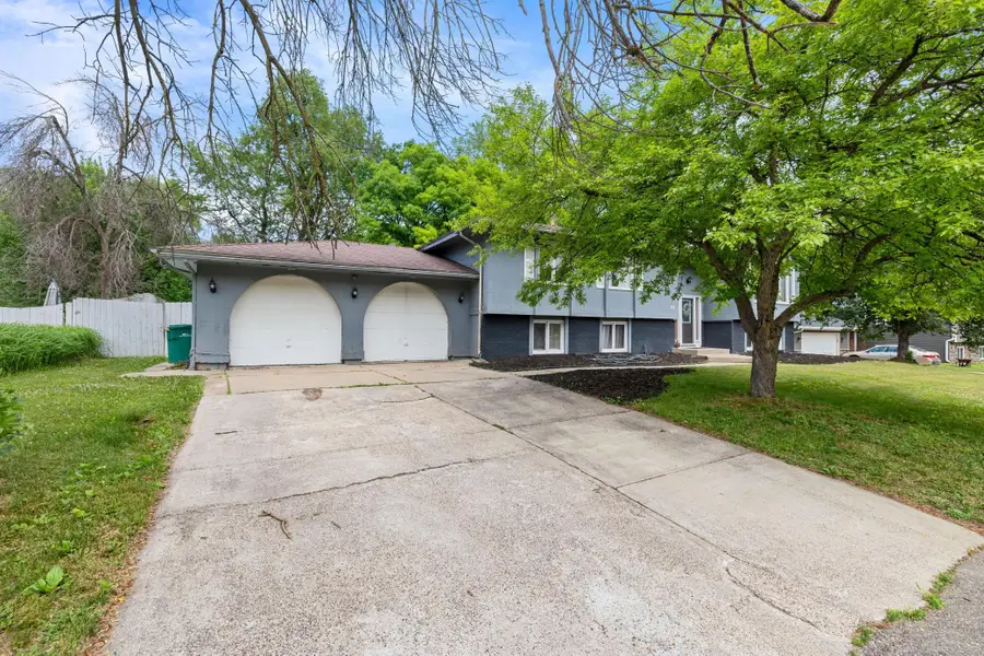 121 Chaparral Drive, Apple Valley, MN 55124 - #2