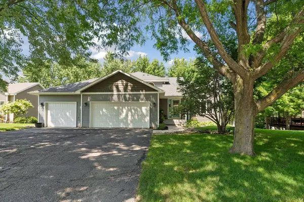2105 Grimm Road, Chaska, MN 55318