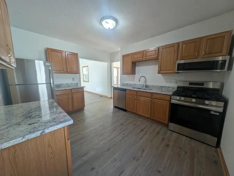 880 Jackson Street, Saint Paul, MN 55117 - #2