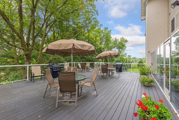 1321 Lake Drive W #123, Chanhassen, MN 55317