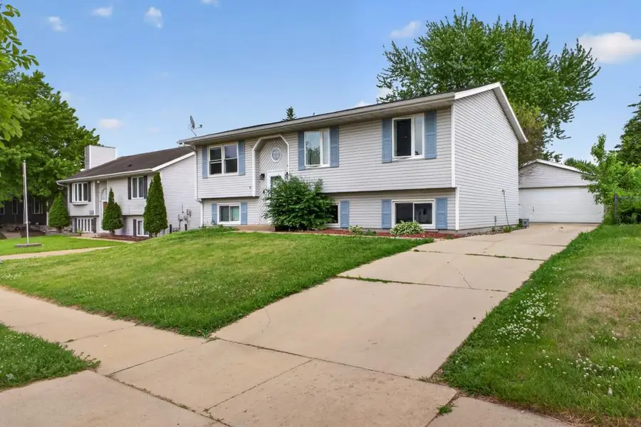 2042 50th Street Nw, Rochester, MN 55901 - #2