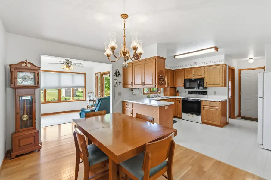 18 Mill Avenue, Minnesota Lake, MN 56068 - #2