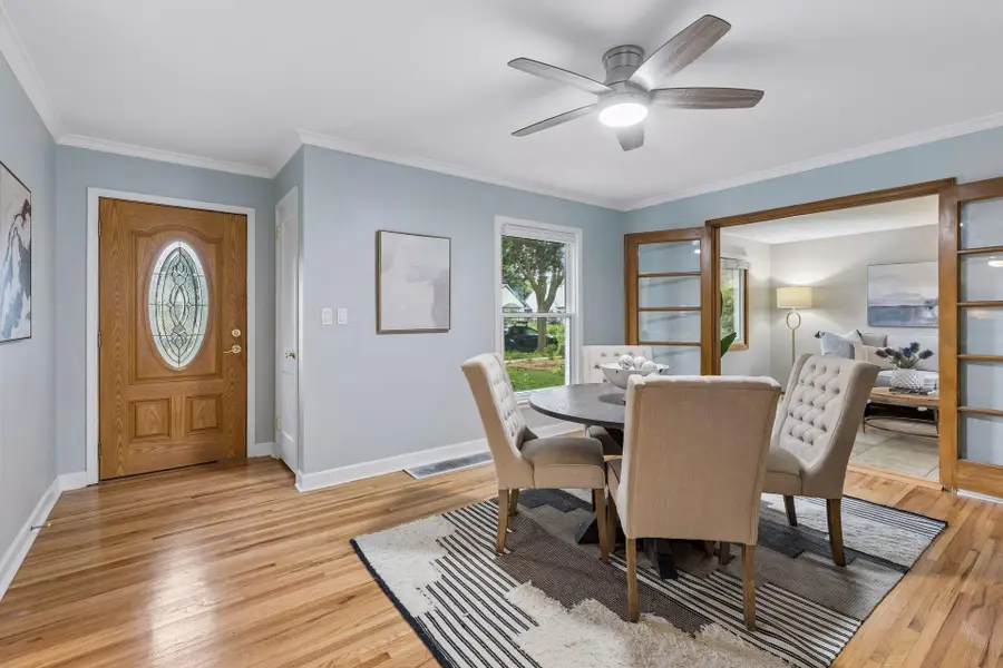 253 Washburn Avenue N, Minneapolis, MN 55405 - #2