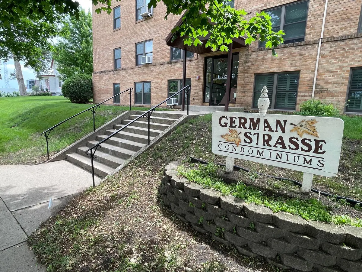 323 N German Street #2B, New Ulm, MN 56073 - #1