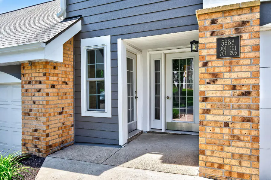 5988 Chasewood Parkway #1, Minnetonka, MN 55343 - #2