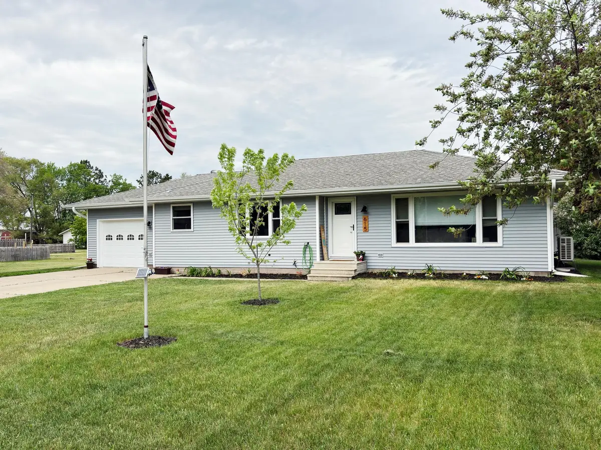 615 3rd Street W, Park Rapids, MN 56470 - #1