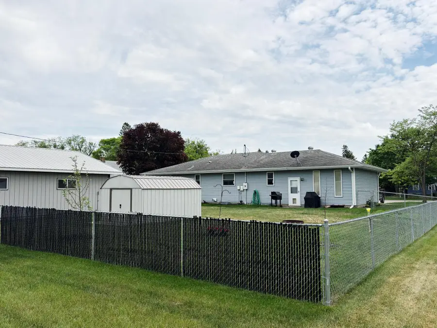615 3rd Street W, Park Rapids, MN 56470 - #2