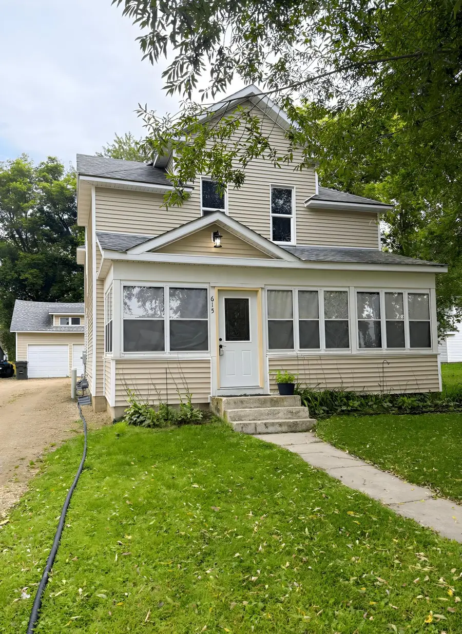 615 18th Street Sw, Willmar, MN 56201 - #2