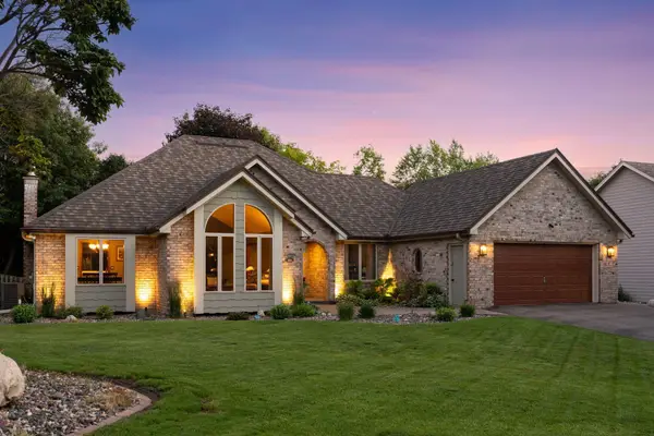 35 Marcin Hill, Burnsville, MN 55337