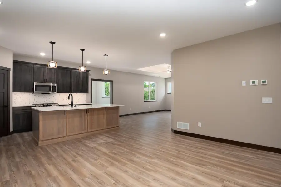 216 Dancing Waters Circle, Mankato, MN 56001 - #2