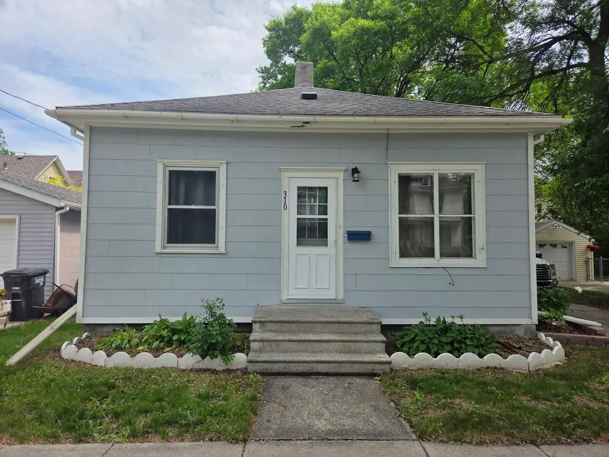 310 14th Street S, Fargo, ND 58103 - #1