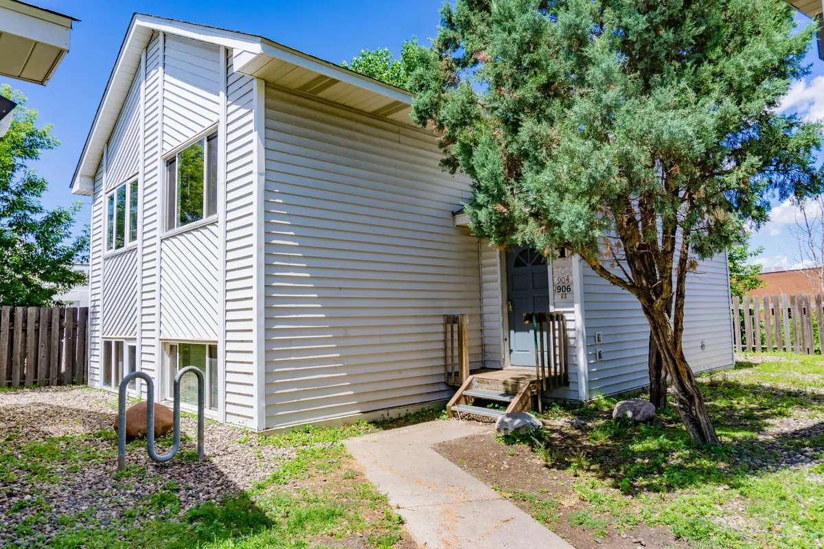 904 9th Avenue Se, Minneapolis, MN 55414 - #1
