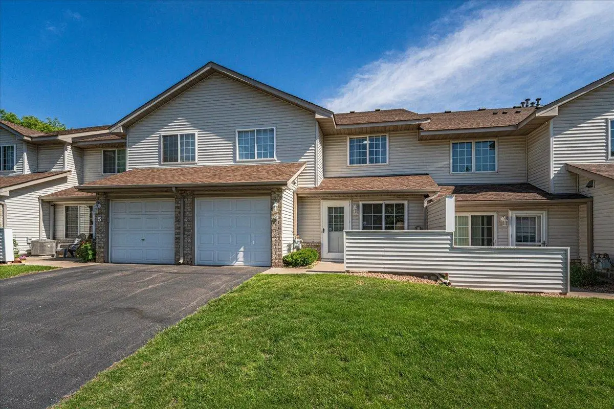 2775 W Ranchview Lane N #4, Plymouth, MN 55447 - #1