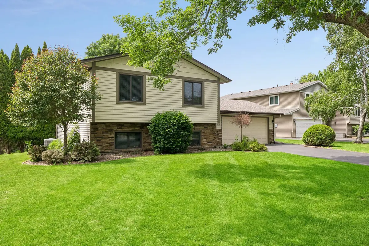 10366 Concord Drive, Eden Prairie, MN 55347 - #1