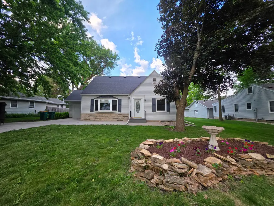 723 S 4th Street, Le Sueur, MN 56058 - #3