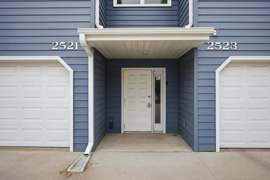 2521 25th Street S #F203, Fargo, ND 58103 - #3