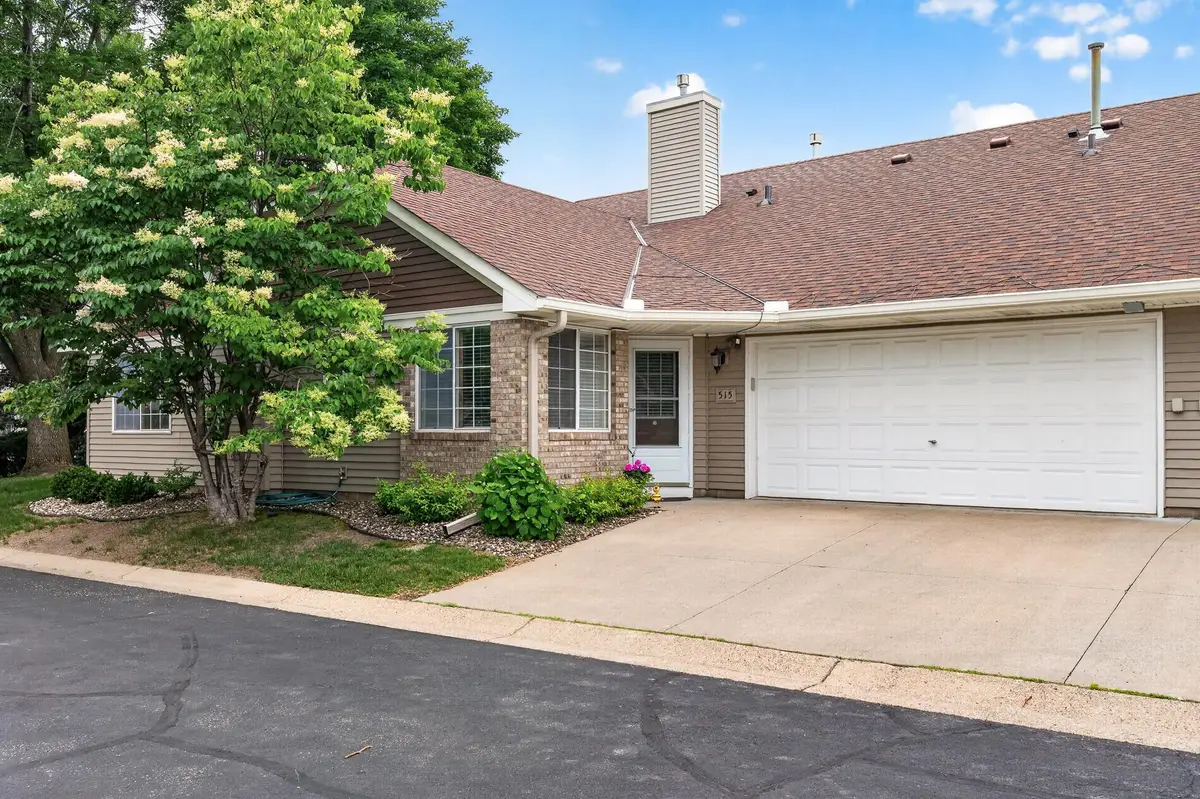 515 Lovell Avenue, Roseville, MN 55113 - #1