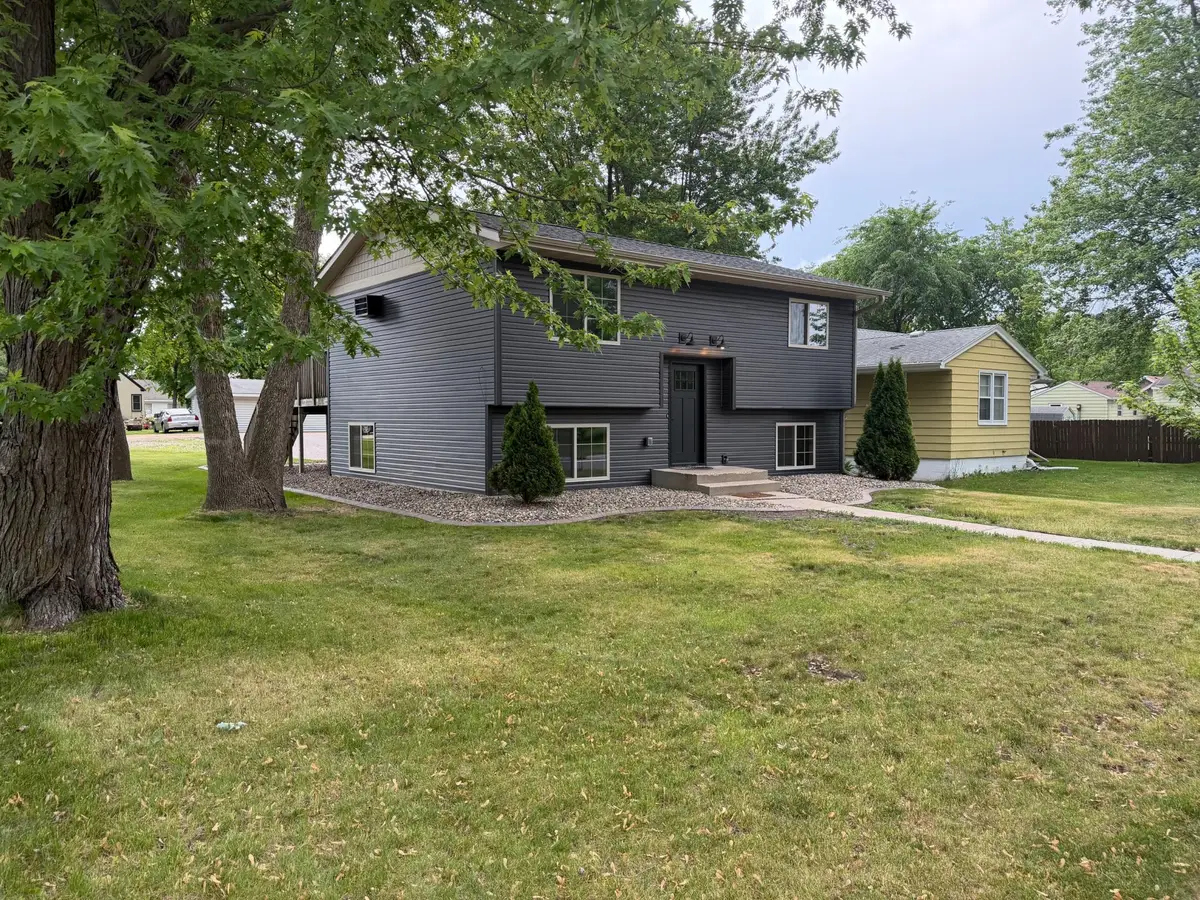 113 Cedar Street S, Sauk Centre, MN 56378 - #1