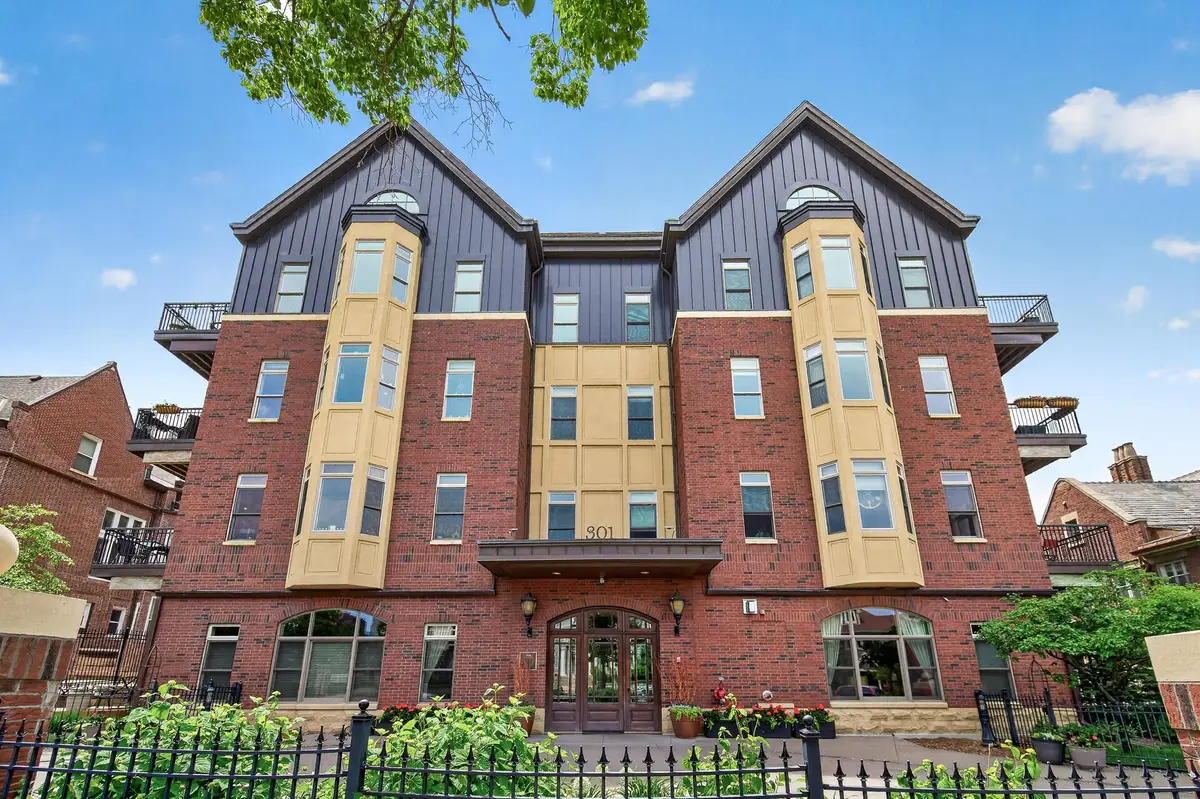 301 Clifton Avenue #1A, Minneapolis, MN 55403 - #1