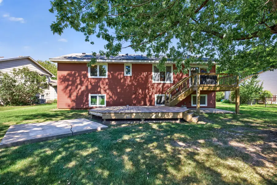8068 Lower 147th Street W, Apple Valley, MN 55124 - #2