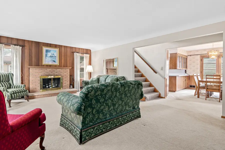 1014 Idaho Avenue W, Saint Paul, MN 55117 - #3