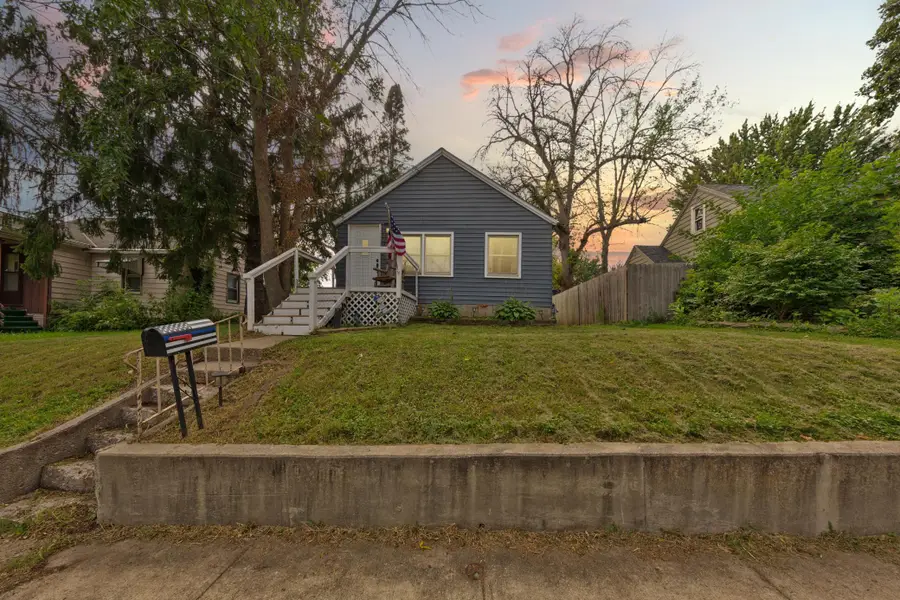 711 Saint Thomas Avenue, Albert Lea, MN 56007 - #3