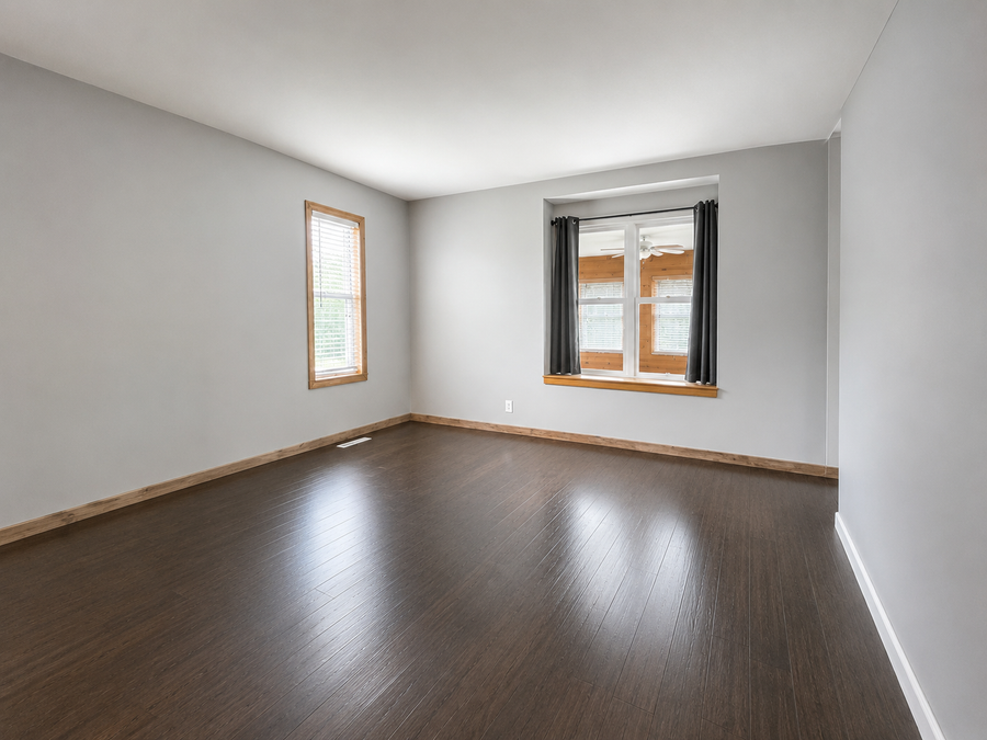 320 S Willow Street, Belle Plaine, MN 56011 - #3