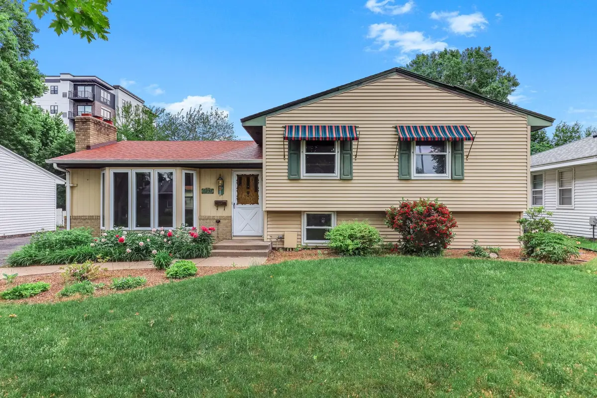 6237 Russell Avenue S, Richfield, MN 55423 - #1