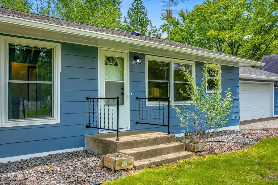 535 2nd Avenue Ne, Milaca, MN 56353 - #3
