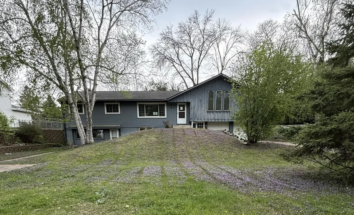 10609 32nd Avenue N, Minneapolis, MN 55441 - #1