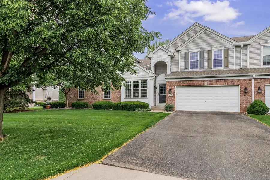 7137 Newbury Road, Woodbury, MN 55125 - #2